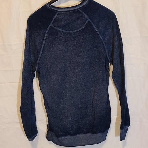 Fuzzy Blue thin Sweatshirt Crewneck - Picture 2 of 3